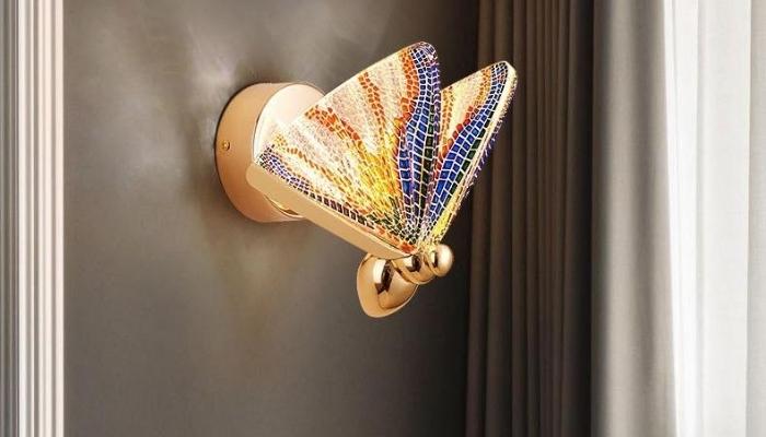 Phòng ngủ phong cách vintage được trang trí bằng đèn handmade