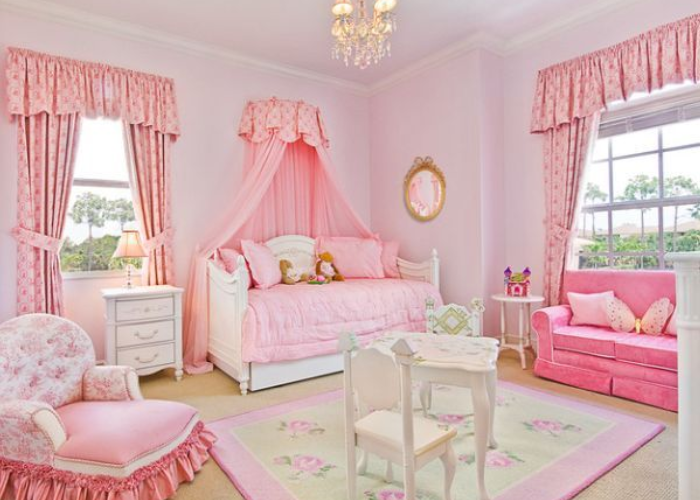 Kiểu phòng ngủ theo phong cách cổ điển với gam màu hồng - kem làm màu chủ đạo  