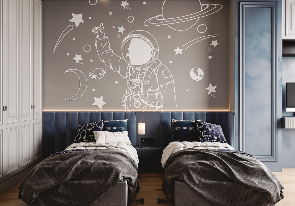Vách tường được vẽ hình phi hành gia tạo điểm nhấn cho không gian phòng ngủ của hai bé trai