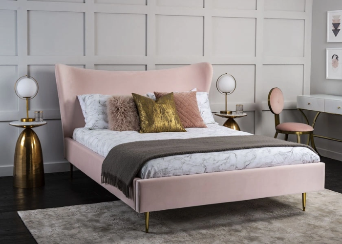 Phòng ngủ màu hồng xám thanh lịch