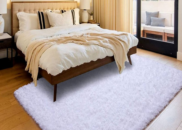 Mẫu thảm trải sàn lông xù mang lại không gian phòng ngủ sang trọng