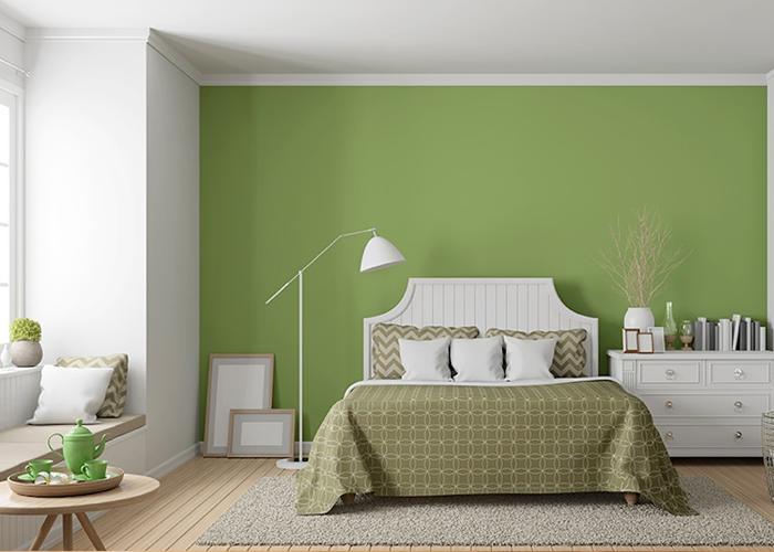 Sử dụng màu xanh lá mạ tạo điểm nhấn cho bức tường làm căn phòng trở nên mát mẻ, tươi mới.  