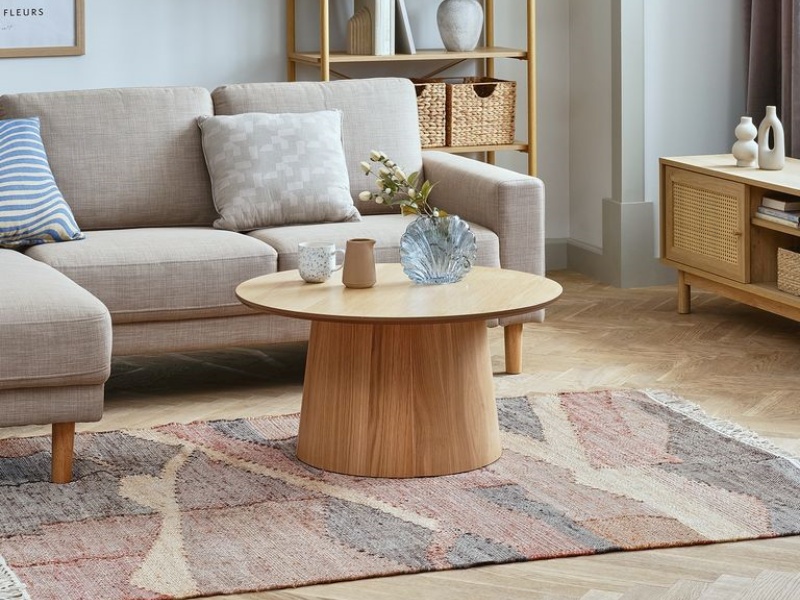 nhiều người thường không phân biệt được đâu là bàn trà, đâu là bàn sofa