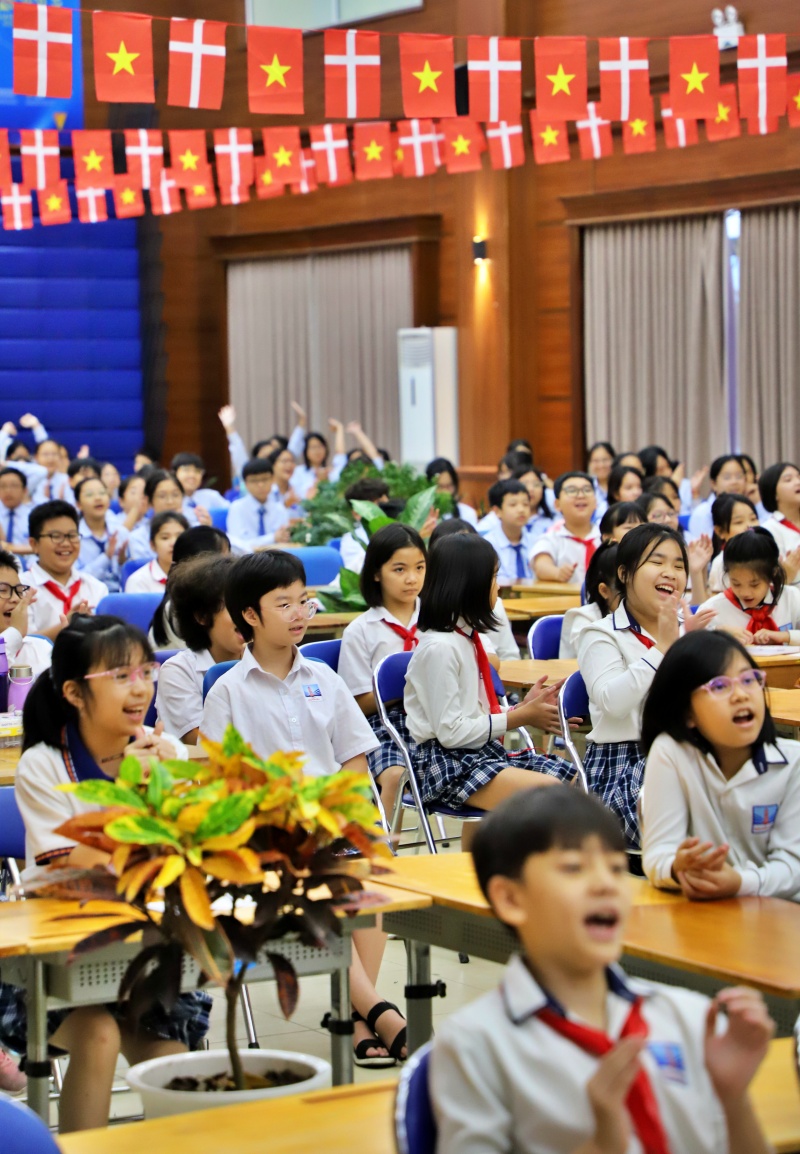 JYSK đồng hành trong ngày khởii động Đan mạch tronng mắt em