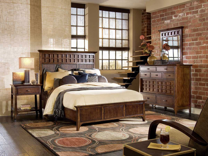 Mẫu giường ngủ theo phong cách vintage chất liệu gỗ tự nhiên bền đẹp và chắc chắn