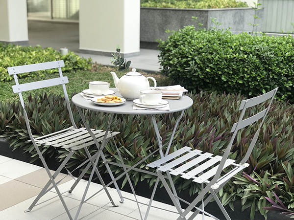 Bộ bàn ghế ngoài trời TIVOLI sắt sơn tĩnh điện xám; 2 ghế, 1 bàn Bộ bàn ghế ngoài trời TIVOLI sắt sơn tĩnh điện xám; 2 ghế, 1 bàn