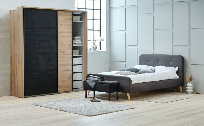Giường ngủ KONGSBERG sẽ là lựa chọn hoàn hảo cho những ai yêu thích phong cách nội thất tối giản, nhẹ nhàng.
