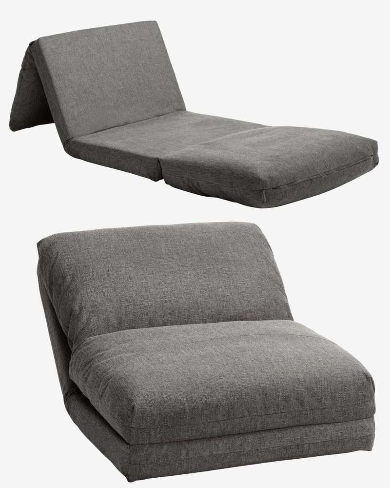 Sofa giường VEGGER có màu xám trang nhã, vừa là chỗ nghỉ ngơi thư giãn, vừa giúp không gian thêm hiện đại.