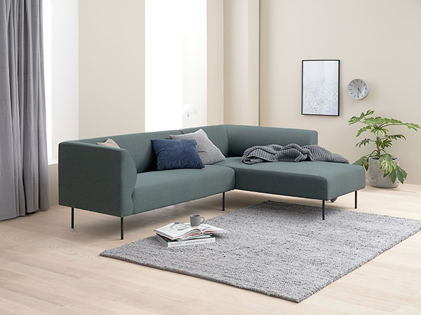 Ghế sofa góc KARE đệm bọc vải polyester, xanh lá đậm/ chân sắt sơn đen, R230xC74xS76/169cm