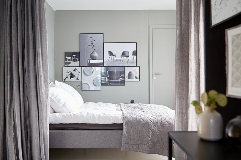 Mẫu thiết kế phòng ngủ đơn giản 9m2 phối hợp màu sắc cân đối. Ảnh: JYSK
