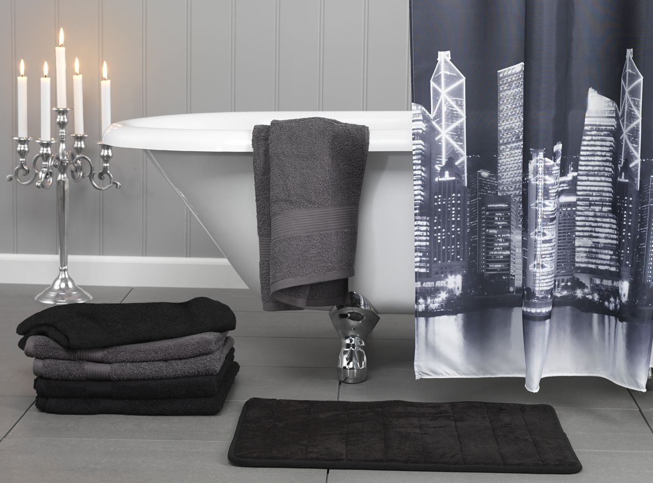 Mẫu nội thất phòng tắm với phụ kiện trang trí phong cách Scandinavian