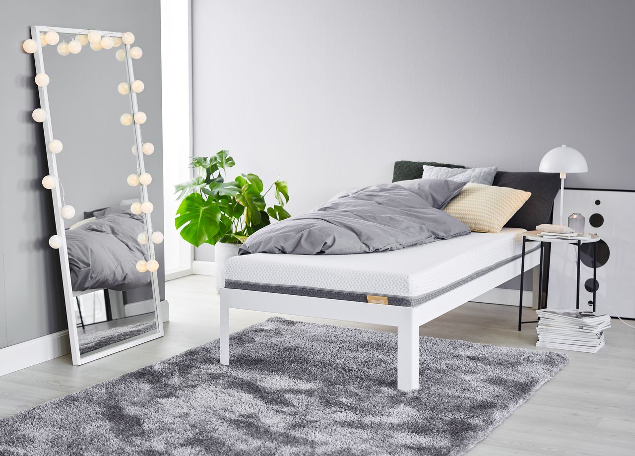 Bố trí nội thất phòng ngủ màu xám phù hợp mang lại sự cân bằng, hài hòa cho không gian