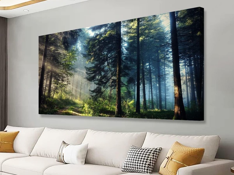Tranh treo khổ lớn phù hợp với diện tích bức tường