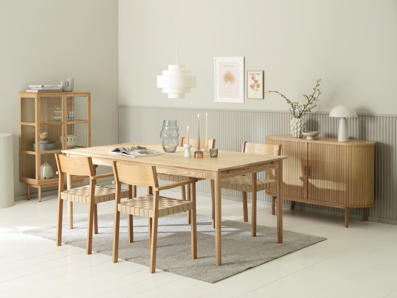 Bộ b&agrave;n ăn hiện đại c&oacute; nhiều thiết kế kh&aacute;c nhau