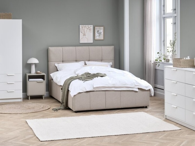 căn hộ 2 ph&ograve;ng ngủ diện t&iacute;ch lớn n&ecirc;n tập trung v&agrave;o thiết kế để tạo cảm gi&aacute;c thư gi&atilde;n