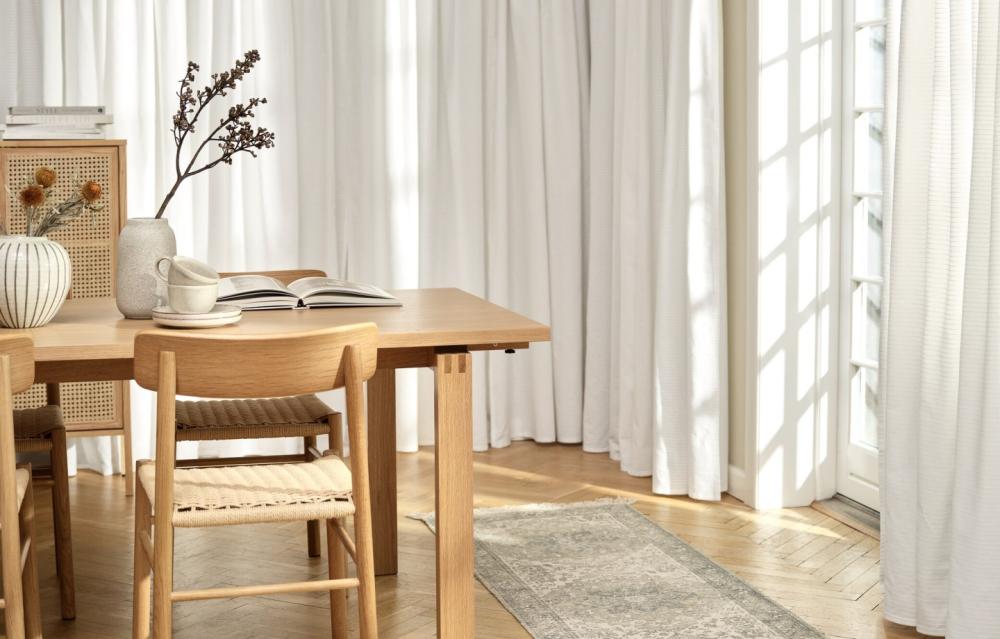 Người trẻ thường lựa chọn phong cách phòng ăn hiện đại.