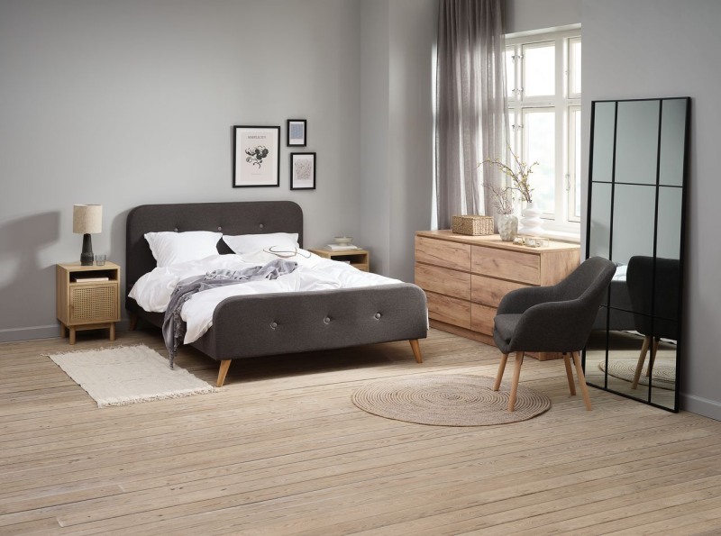ph&ograve;ng ngủ 24m2 với tone m&agrave;u x&aacute;m mang đậm phong c&aacute;ch tối giản