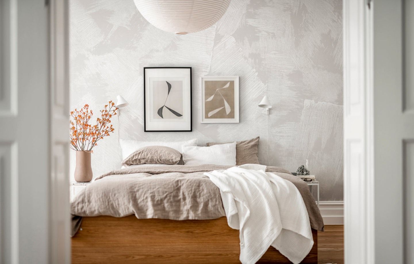 30+ Mẫu giấy dán tường phòng ngủ đẹp, đơn giản, cực kỳ bắt mắt cho bạn tham khảo