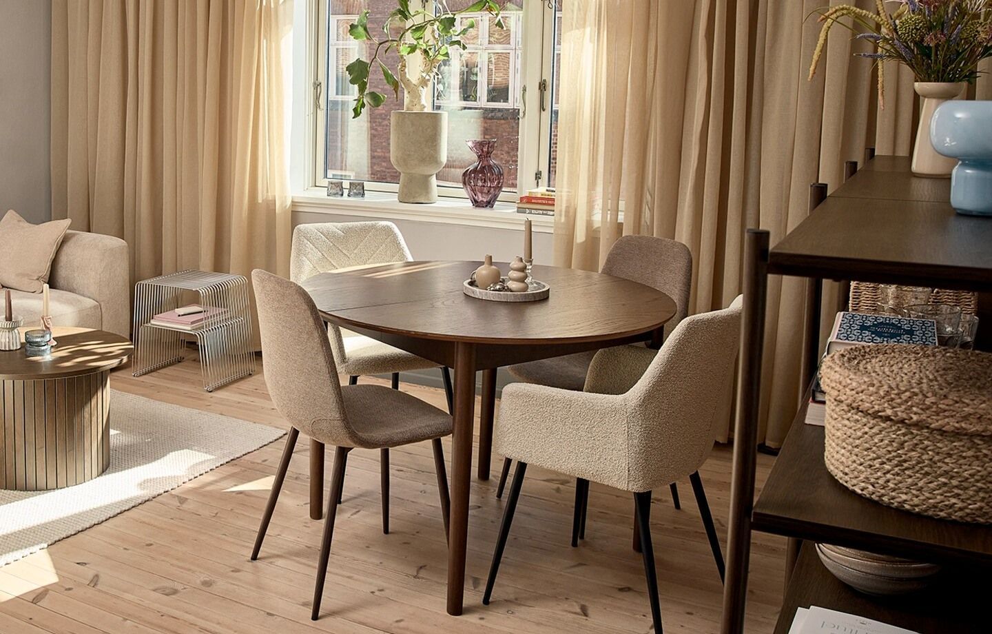 Lựa chọn nội thất phòng ăn đẹp mắt và cách ứng dụng theo từng diện tích