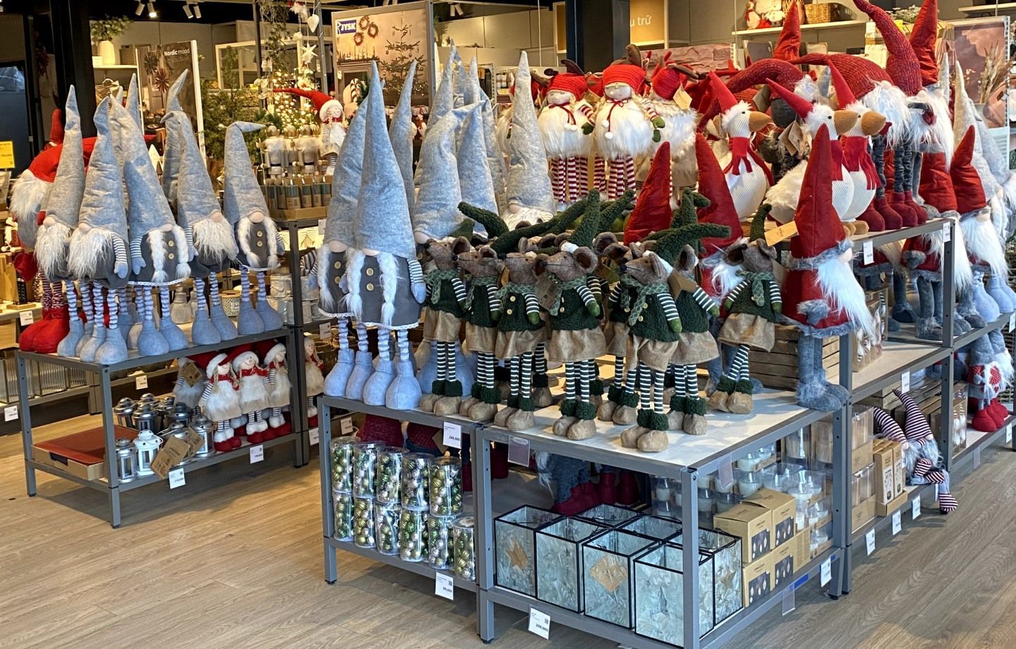 Tổng hợp địa điểm mua đồ trang trí giáng sinh