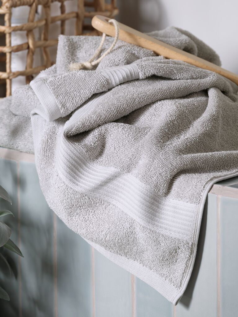 Khăn tắm cotton | KARLSTAD | xám nhạt | R50xD100cm