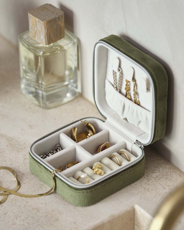 Hộp trang sức | TIDAHOLM | MDF/vải polytester | be/xanh lá | R10xD10xC5cm