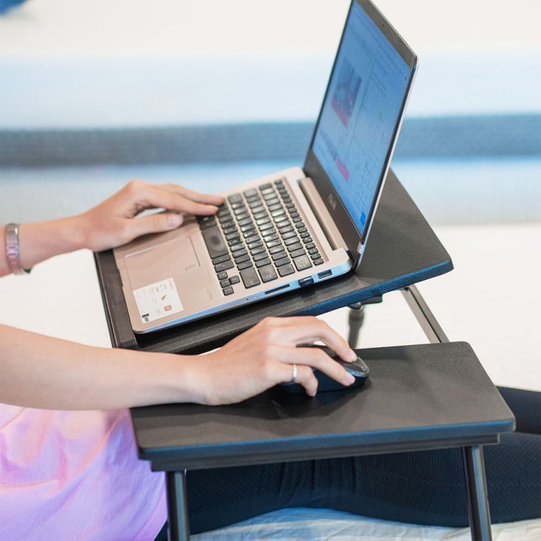 Bàn laptop | MERN | gỗ công nghiệp/kim loại | đen | R34xD60xC23/27cm