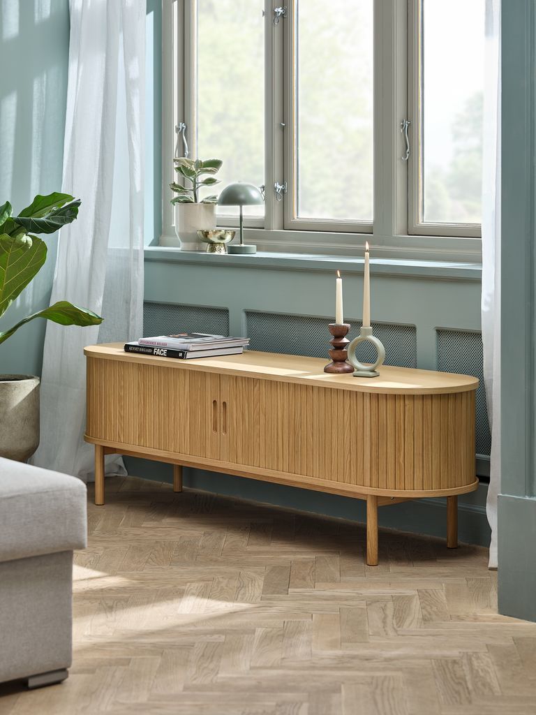 Kệ TV | LYNGVIG | gỗ công nghiệp | màu sồi | R160xS40xC50cm