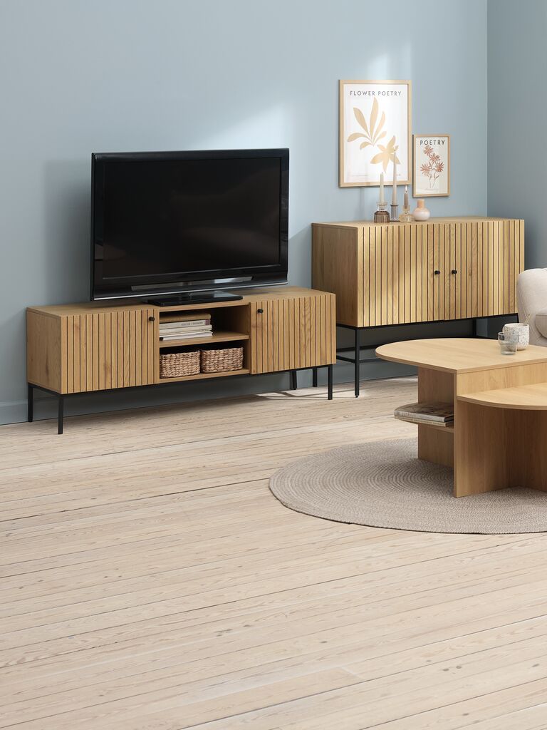 Kệ TV | HEMDRUP | gỗ công nghiệp/kim loại | màu sồi/đen | R134xS38xC50cm