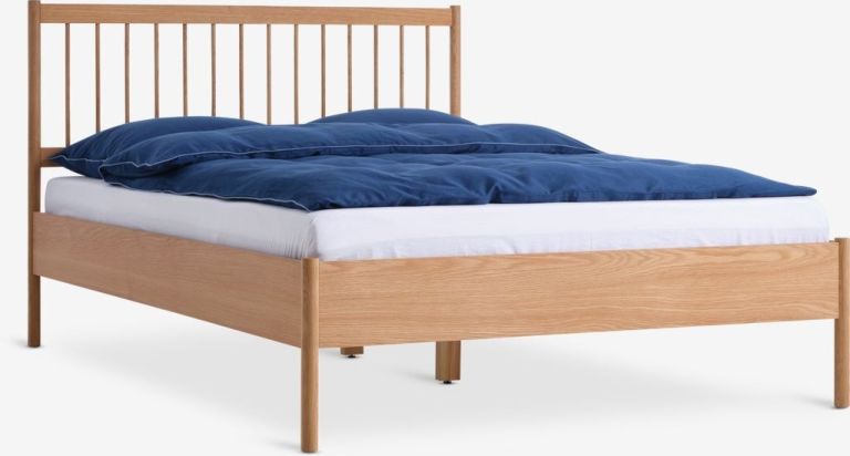 giường ngủ stubberup jysk 180x200 màu sồi
