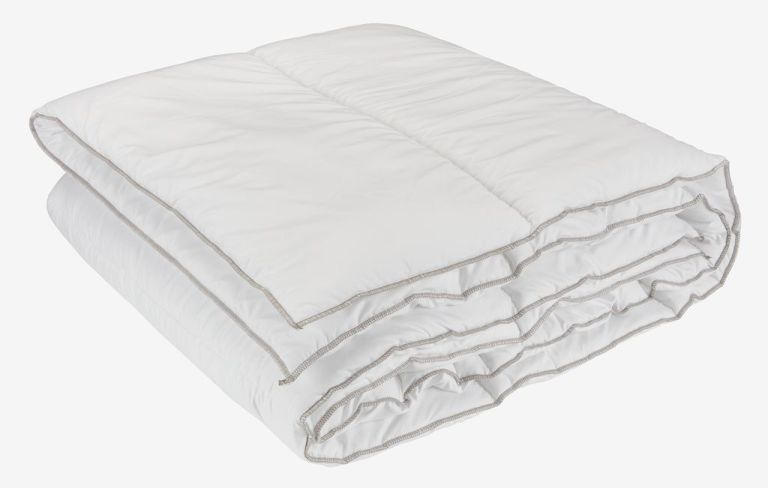 Ruột chăn Polyester Kleinegga