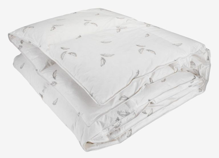 Ruột chăn lông vũ Beito hoa tiết r200xd220cm 1140gr