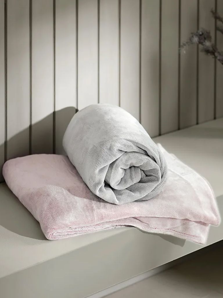 Chăn sofa | KRATTFIOL | polyester | hồng | R200xD220cm