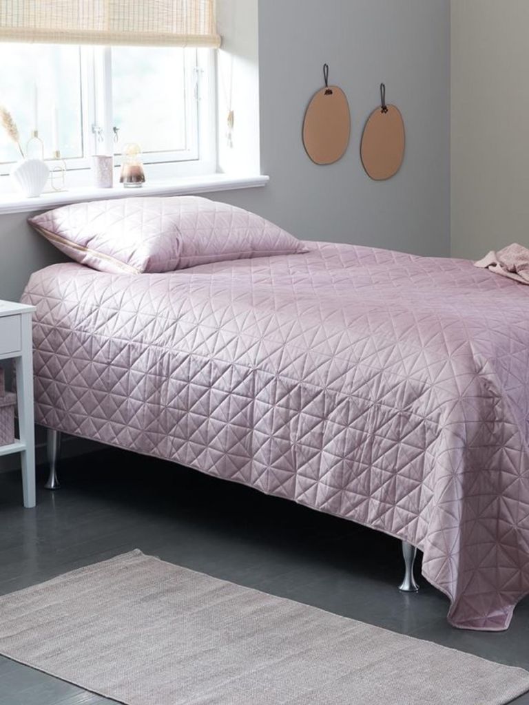Chăn chần | ENGBLOMME | polyester | hồng | R220xD240cm