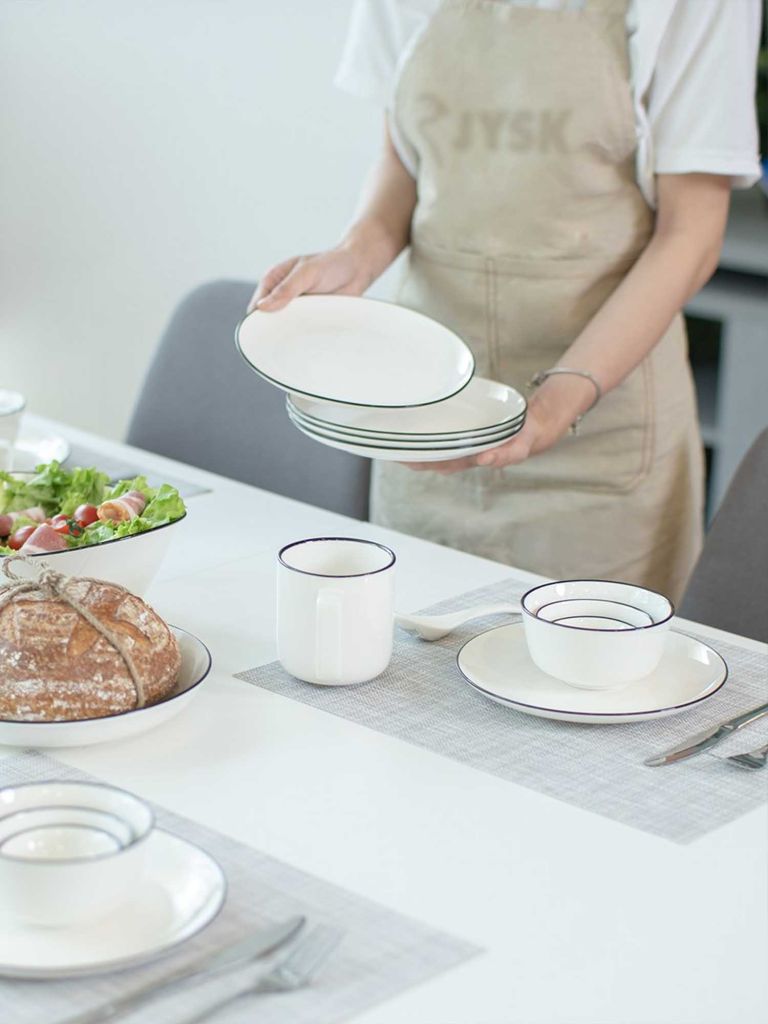 Đĩa | nID | sứ trắng bóng viền đen | Ø20.5xC2cm