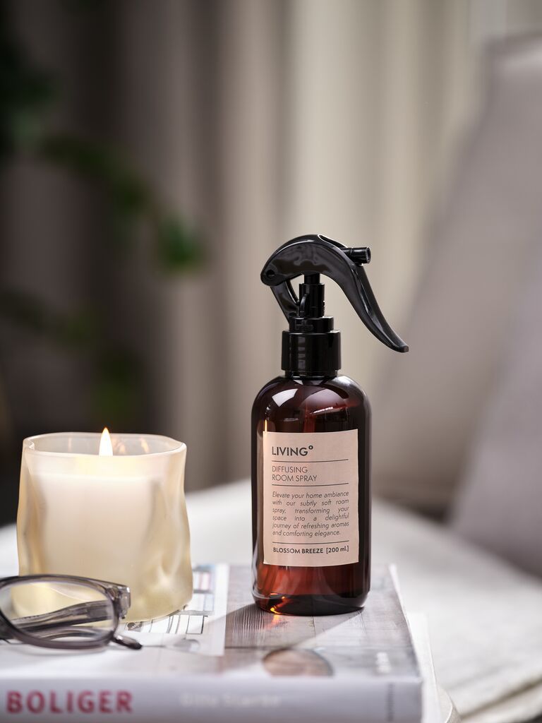 Xịt thơm phòng | FERGUS | hương hoa dịu mát | 200ml