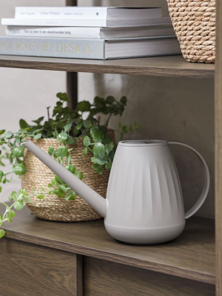 Bình tưới cây | VALDE | nhựa PP | xám | R14xD34xC18cm | 2L
