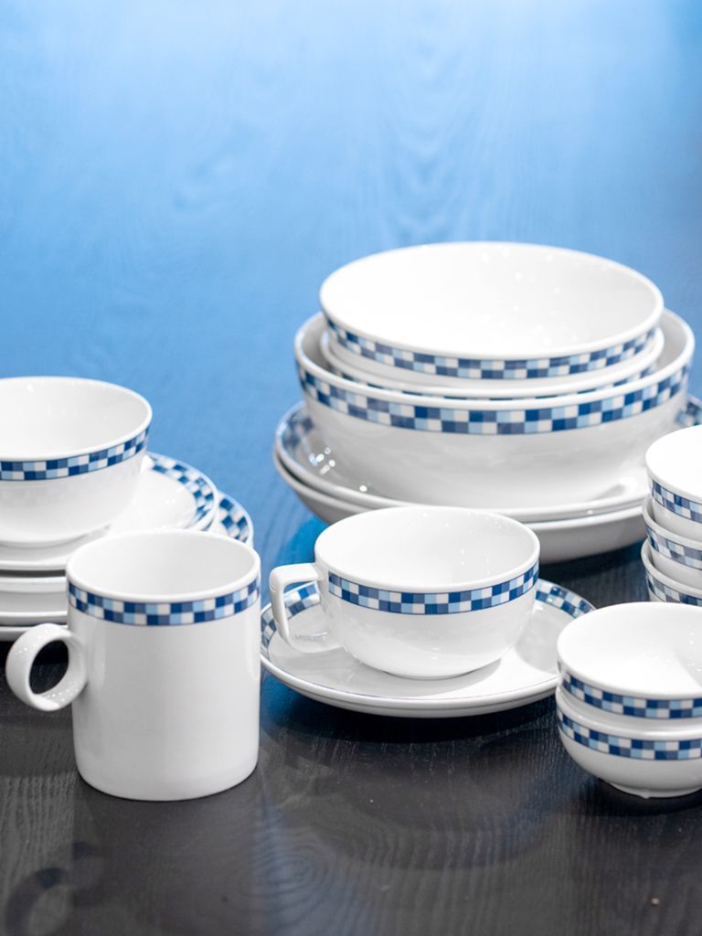 Bộ tách trà | CHECK | sứ trắng viền xanh | D13xR10xC6cm/ Ø16.5xC2cm | 280ml 