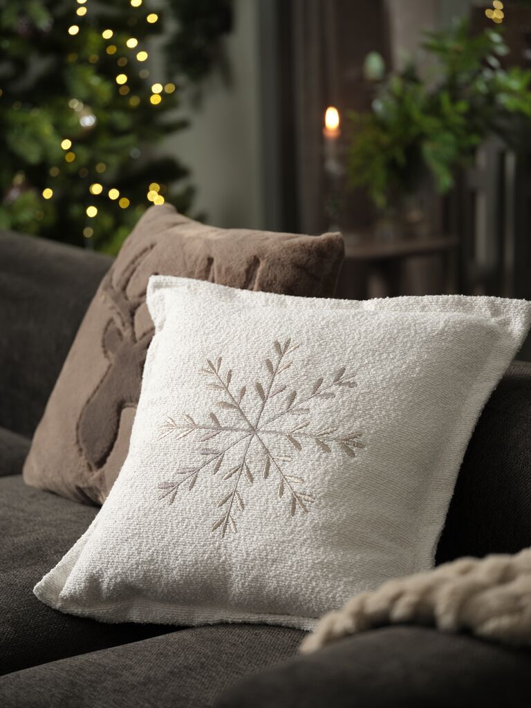 Gối trang tr&iacute; | SANDSTEN | polyester | m&agrave;u tự nhi&ecirc;n | R45xD45cm
