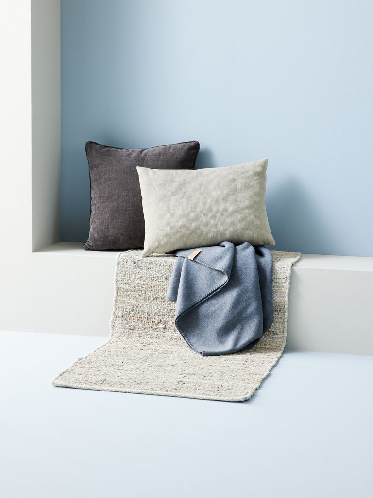 Gối trang trí | LILJE | polyester | be | R35xD50cm