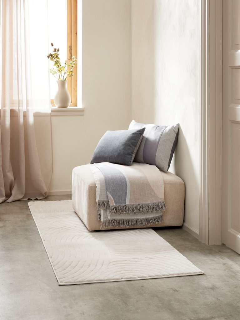 Gối trang trí | KAPRIFOL | cotton/polyester | xám | R40xD60cm