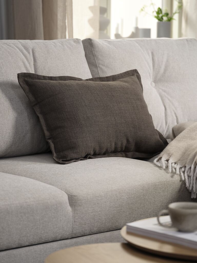 Vỏ gối trang trí | NATTVIOL | polyester | nâu | R40xD60cm