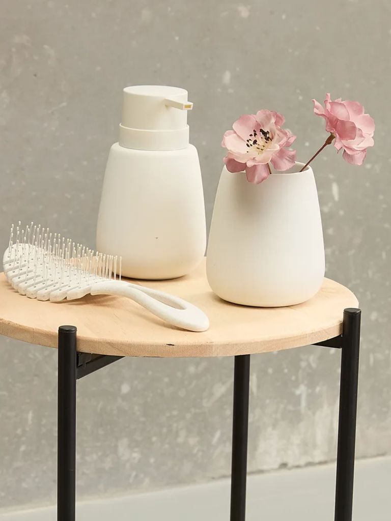 Cốc đựng bàn chải | EKBY | gốm dolomite | trắng | Ø9xC10cm